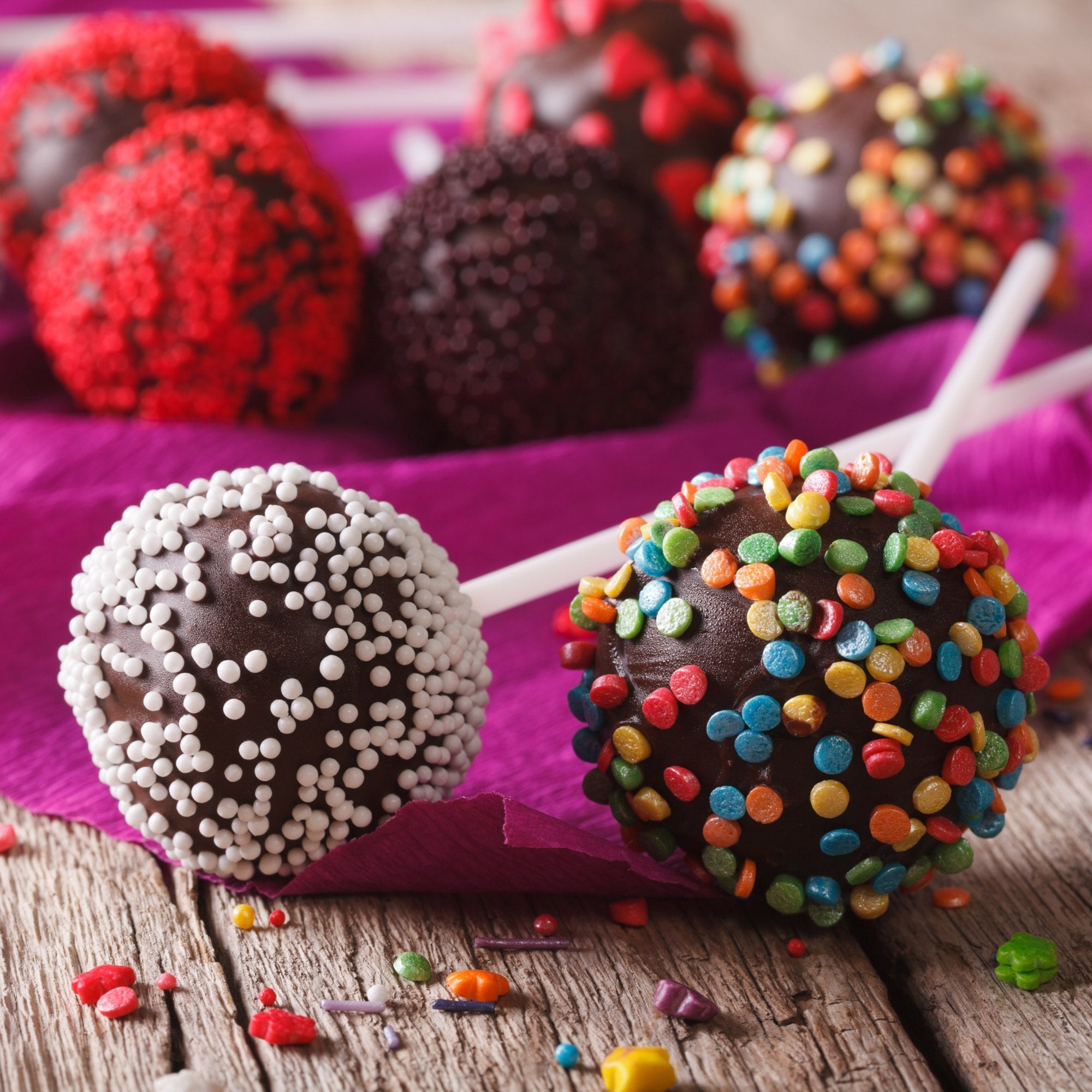 CAKE POPS
&ndash; Kalorik.ca